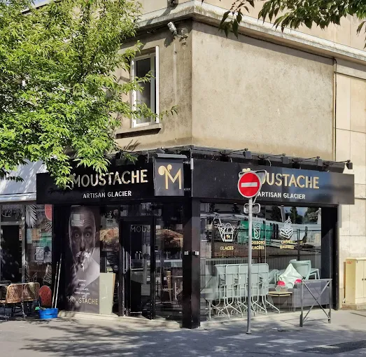 Boutique Glaces Moustache Tours