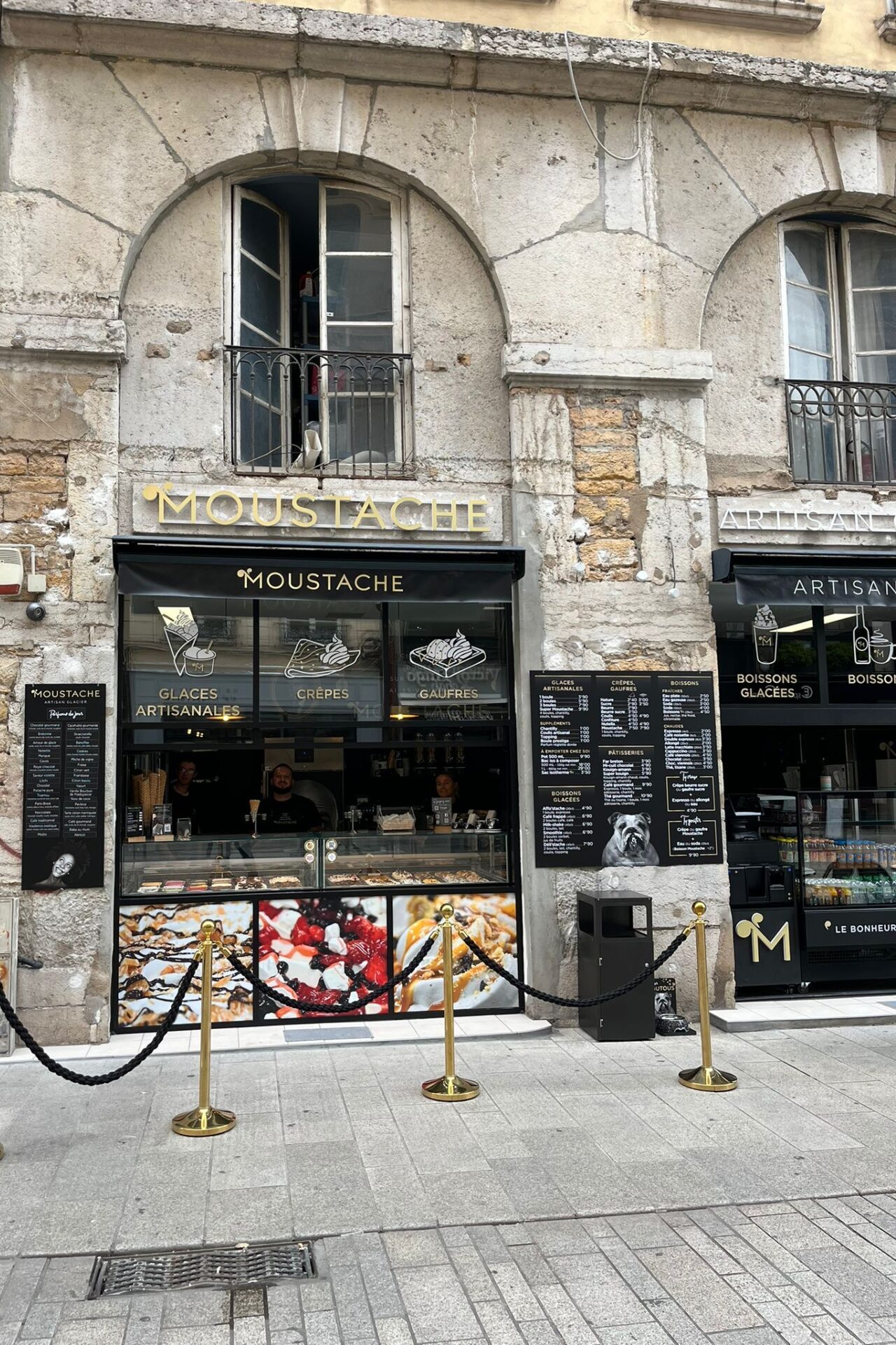 Lyon Ouverture Moustache artisan glacier